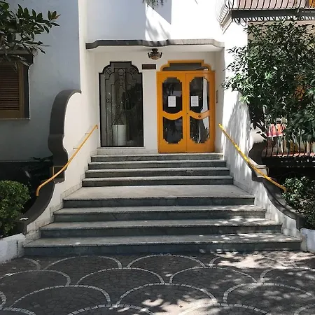 Gasthof Pool&suites Sorrent