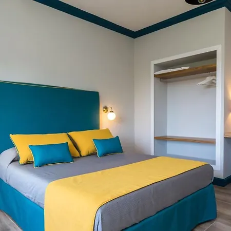 Pool&suites Σορέντο