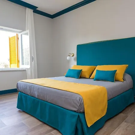 Pool&suites Σορέντο