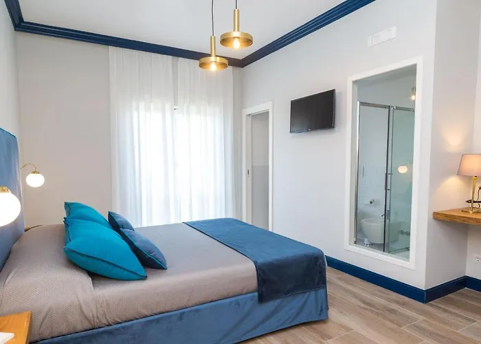 Πανσιόν Pool&suites